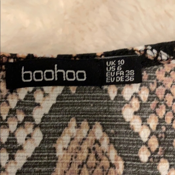 Boohoo snake print blouse - Picture 3 of 4